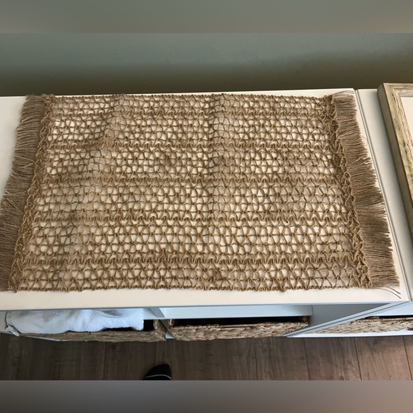 City Chic Burlap Place Mats - Picture 2 of 5